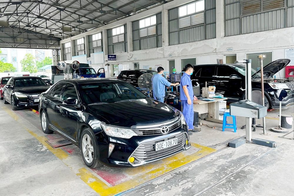 Không để xảy ra tình trạng ách tắc trong hoạt động kiểm định xe cơ giới đường bộ