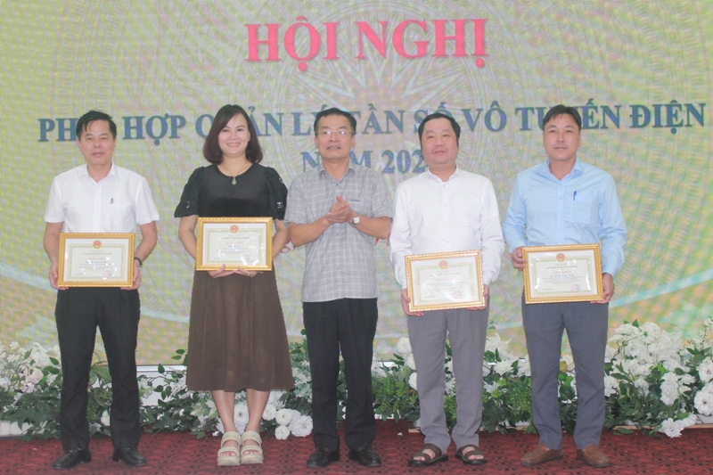 hoinghi201124-3.JPG