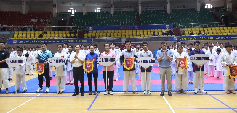 karate25-1.JPG